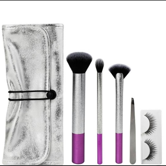 Real Techniques Limited Edition Brush Set - Picture 2 of 5
